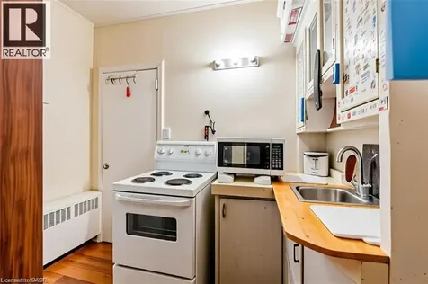 172 Markland Street Hamilton ON L8P 2K5