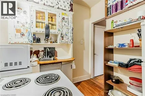 172 Markland Street Hamilton ON L8P 2K5