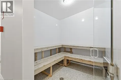442 Maple Avenue Burlington ON L7S 2L7
