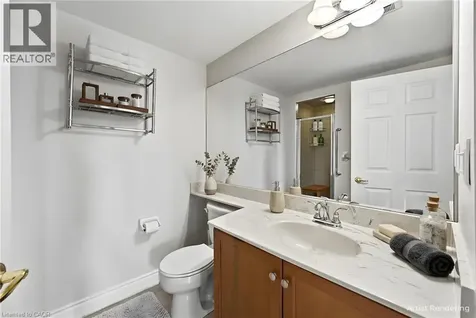 442 Maple Avenue Burlington ON L7S 2L7