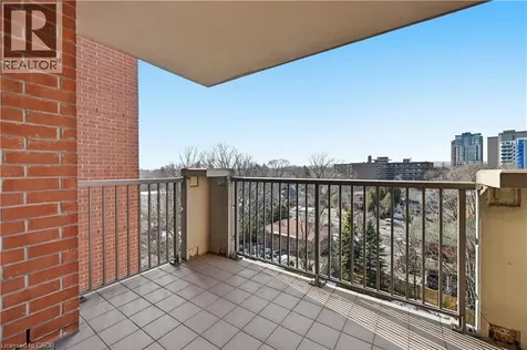 442 Maple Avenue Burlington ON L7S 2L7