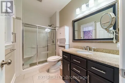 1496 Queensdale Avenue Ottawa ON K1T 4G3