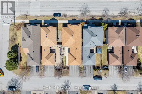 1496 Queensdale Avenue Ottawa ON K1T 4G3