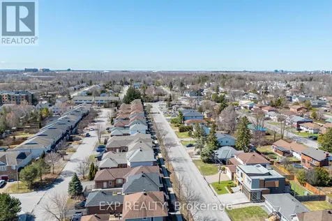 1496 Queensdale Avenue Ottawa ON K1T 4G3