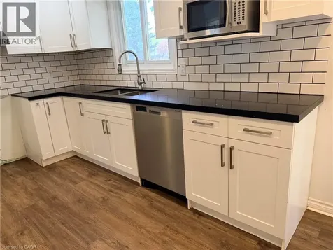 43 Forest Glen Crescent Kitchener ON N2N 1C7