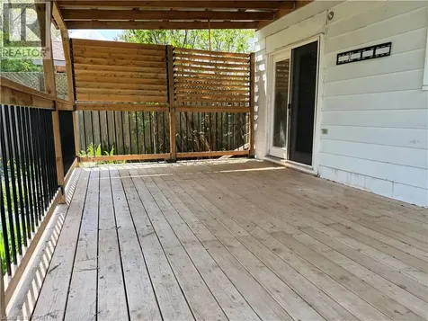 43 Forest Glen Crescent Kitchener ON N2N 1C7