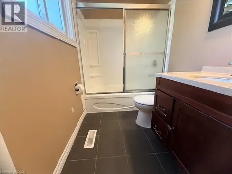 43 Forest Glen Crescent Kitchener ON N2N 1C7