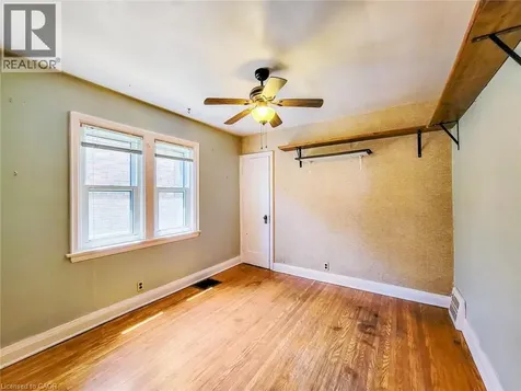 135 Wexford Street South Hamilton ON L8K 2N9