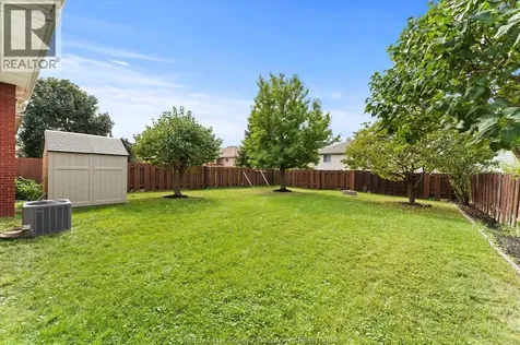 9248 Esplanade Drive Windsor ON N8R 1J1