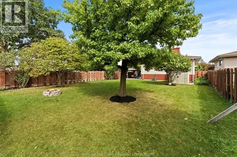 9248 Esplanade Drive Windsor ON N8R 1J1