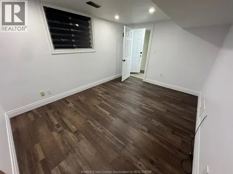 9248 Esplanade Drive Windsor ON N8R 1J1