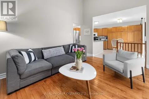 1981 Orchardview Avenue Ottawa ON K4A 3B8