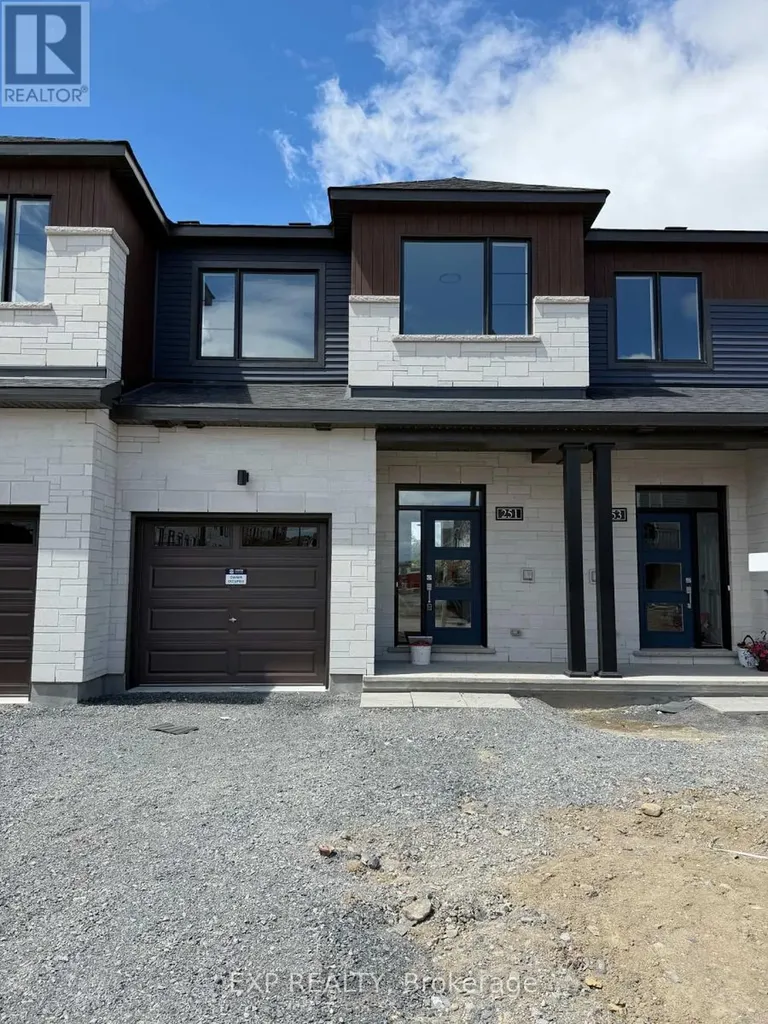 251 Bankside Way Ottawa ON K2J 6K4