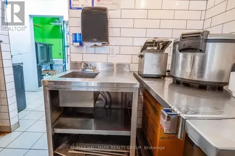 1200 St. Laurent Boulevard Ottawa ON K1K 2B8