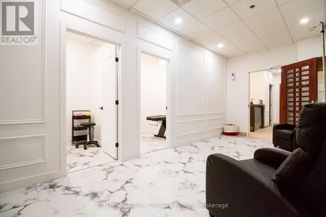 160 George Street Ottawa ON K1N 9M2