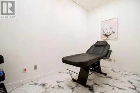160 George Street Ottawa ON K1N 9M2