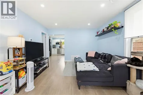291 Park Avenue Brantford ON N3S 5L2
