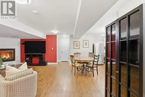 28 Clark Street Collingwood ON L9Y 0H9