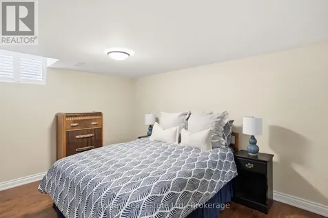 28 Clark Street Collingwood ON L9Y 0H9