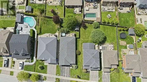 28 Clark Street Collingwood ON L9Y 0H9