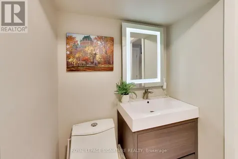 259 Torrens Avenue Toronto (east York) ON M4J 2P6