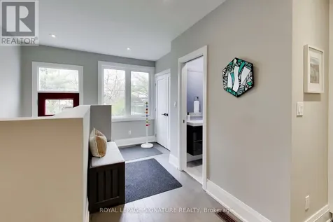 259 Torrens Avenue Toronto (east York) ON M4J 2P6