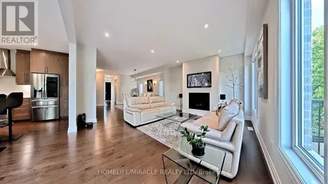 63 Ian Ormston Drive Kitchener ON N2P 0K2
