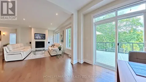 63 Ian Ormston Drive Kitchener ON N2P 0K2