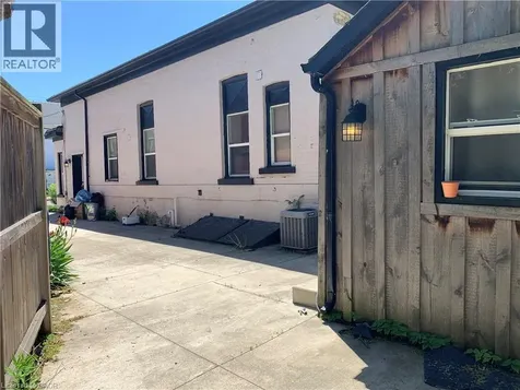 405 Macnab Street North Hamilton ON L8L 1L2