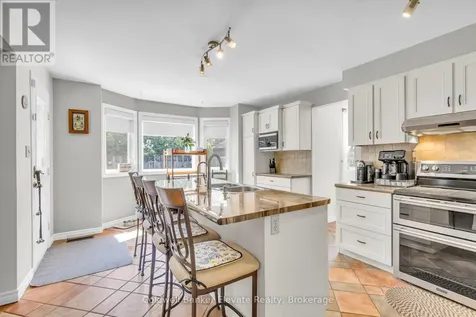 359 Lexington Road Waterloo ON N2K 2J9