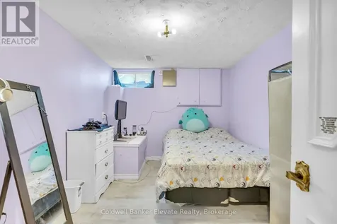 359 Lexington Road Waterloo ON N2K 2J9