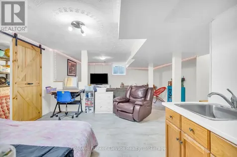359 Lexington Road Waterloo ON N2K 2J9