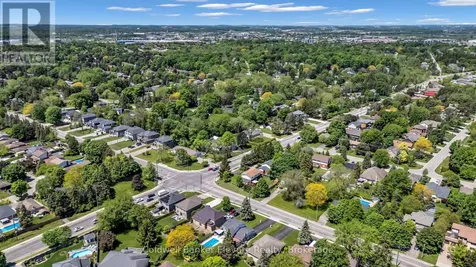 359 Lexington Road Waterloo ON N2K 2J9
