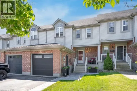 49 Elma Place Cambridge ON N3C 4E6