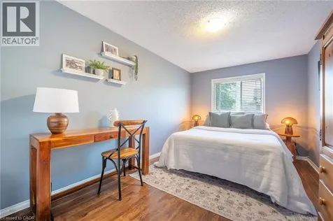 49 Elma Place Cambridge ON N3C 4E6