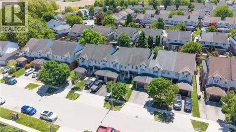 49 Elma Place Cambridge ON N3C 4E6