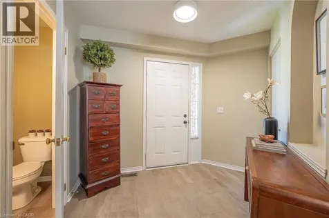 49 Elma Place Cambridge ON N3C 4E6