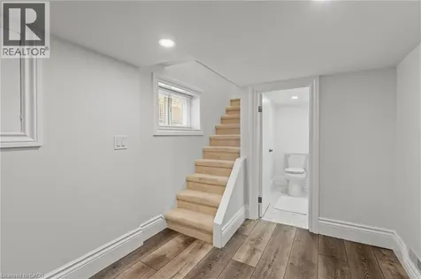 99 Edgemont Street North Hamilton ON L8H 4C9