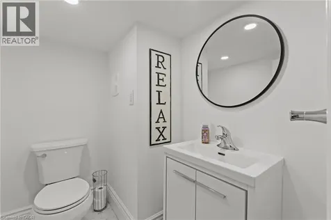 99 Edgemont Street North Hamilton ON L8H 4C9