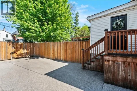 99 Edgemont Street North Hamilton ON L8H 4C9