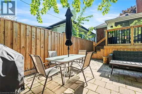 99 Edgemont Street North Hamilton ON L8H 4C9