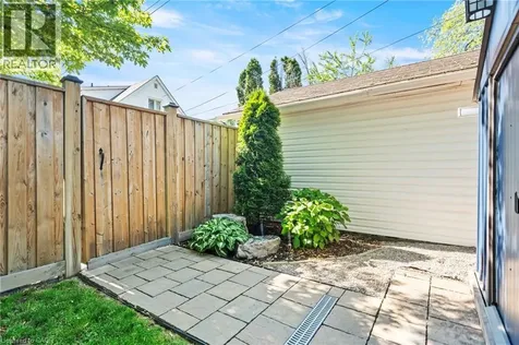 99 Edgemont Street North Hamilton ON L8H 4C9