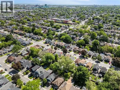 99 Edgemont Street North Hamilton ON L8H 4C9