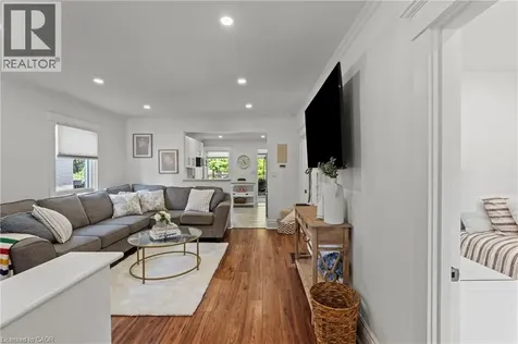 99 Edgemont Street North Hamilton ON L8H 4C9