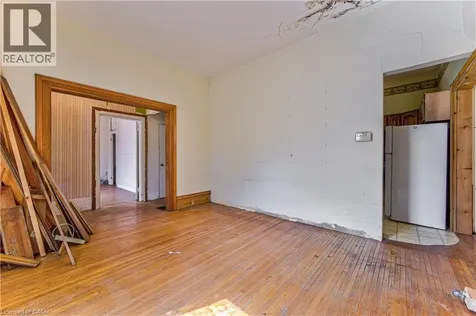 12 Myrtle Avenue Cambridge ON N1S 2R9