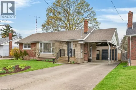 7 Coral Drive St. Catharines ON L2N 3R4