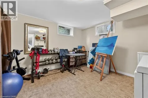 7 Coral Drive St. Catharines ON L2N 3R4