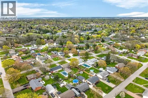 7 Coral Drive St. Catharines ON L2N 3R4