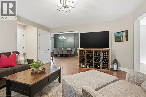 1300 Silvan Forest Drive Burlington ON L7M 4L2