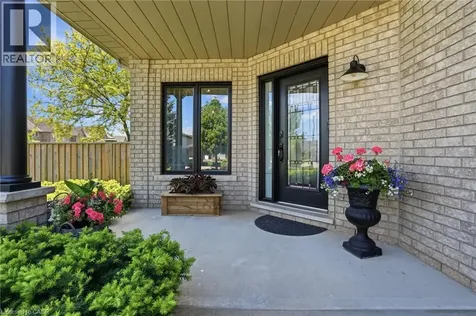 1300 Silvan Forest Drive Burlington ON L7M 4L2